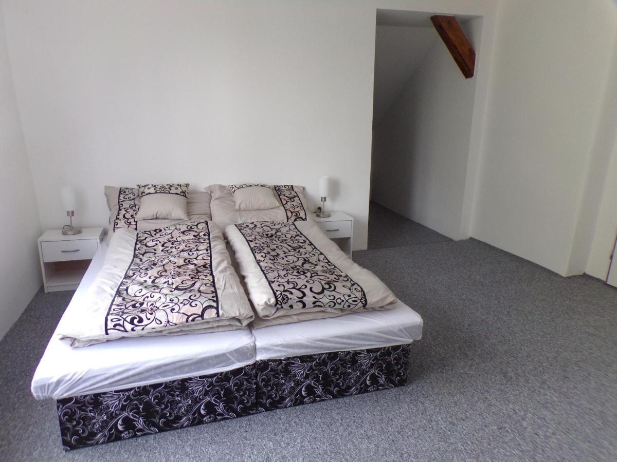 U Kremilka Hotel Jičín Екстериор снимка